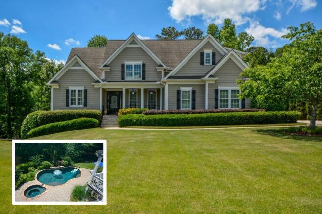 The Residence — A Modern Urban Sanctuary